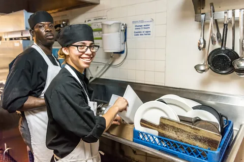 Dishwasher job in germany with visa sponsorship for foreigner